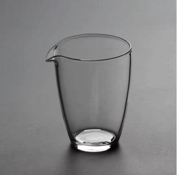 Round no handle glass fairness cup